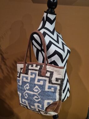 Sundance Mo & Co handwoven Blue and Cream Tote Bag with Brown Leather Trim